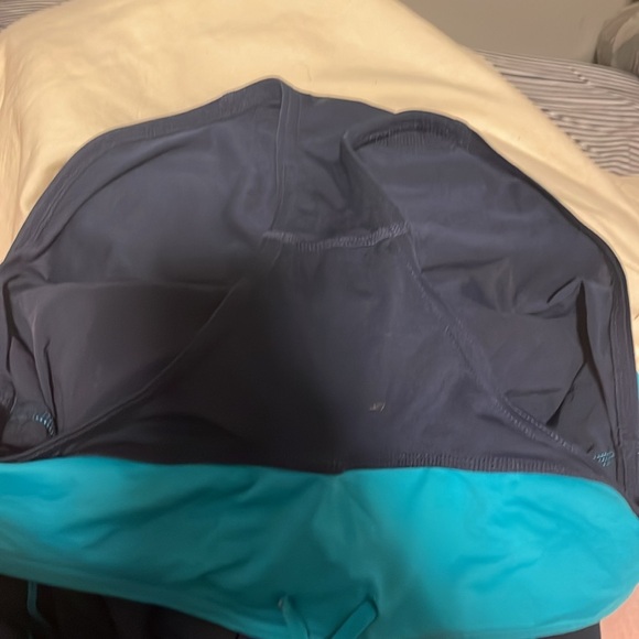 Blue workout shorts - Picture 5 of 5